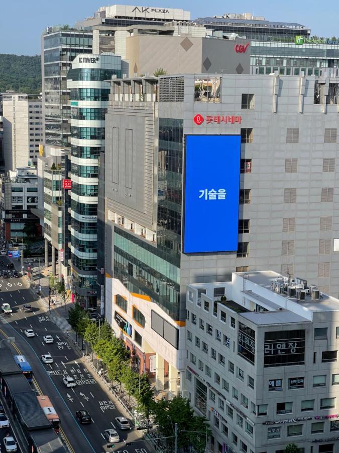 Hongdae Residence-2 1Min From Hongik Uni Station Exit #1 Seúl Exterior foto
