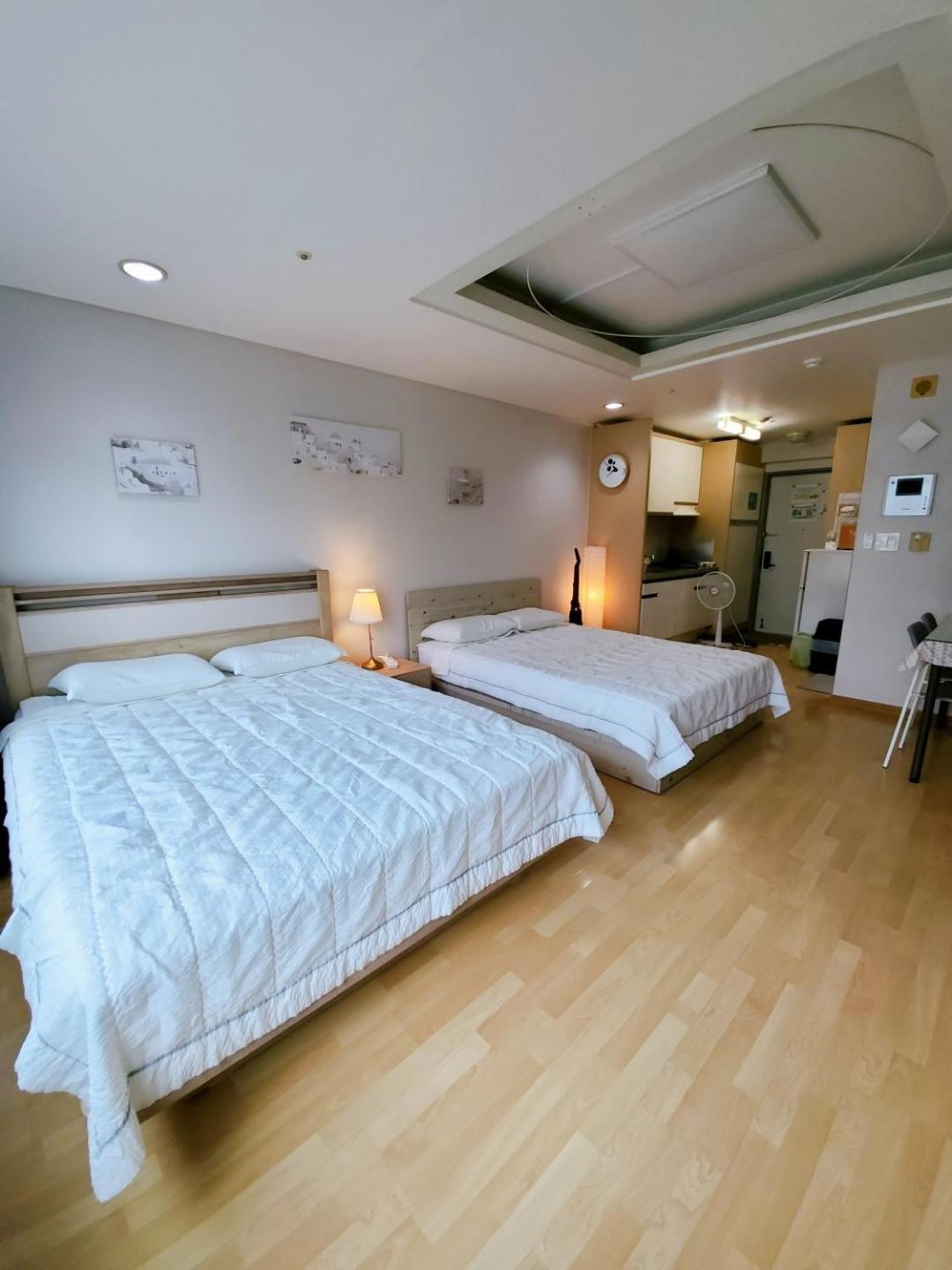 Hongdae Residence-2 1Min From Hongik Uni Station Exit #1 Seúl Exterior foto